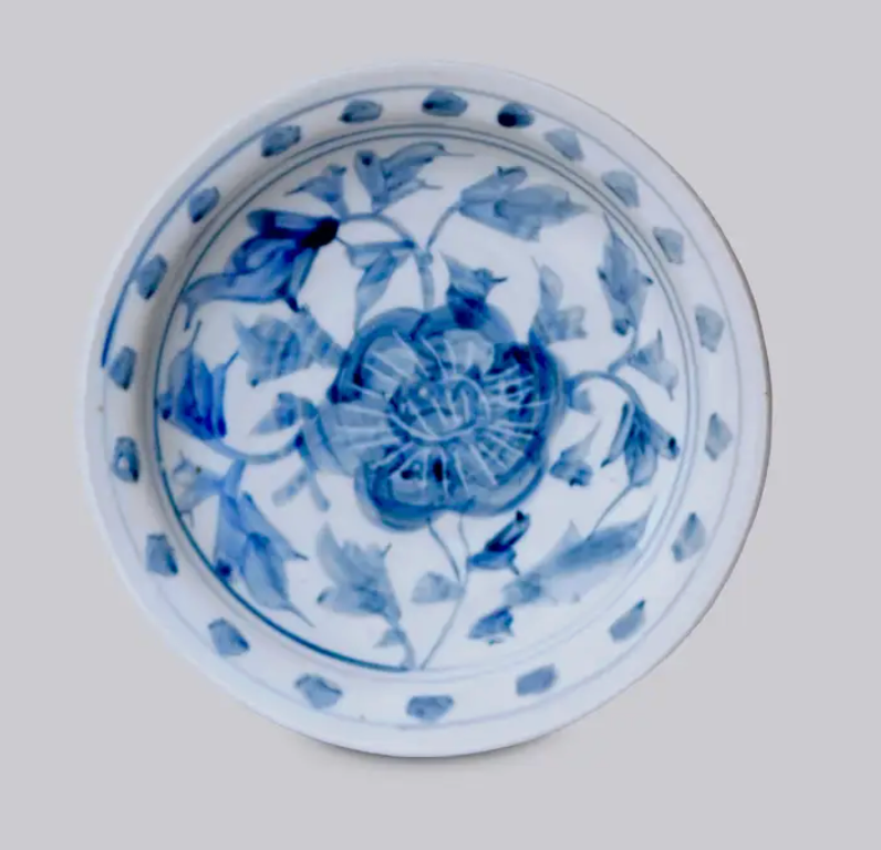 Blue and White Porcelain Peony Dish