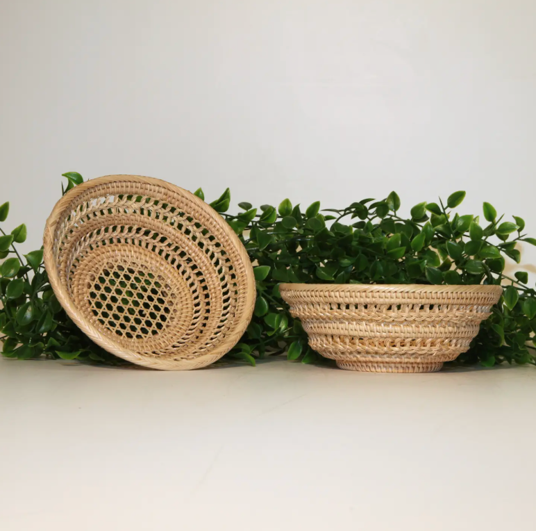 Petite round rattan mesh caning tray dish