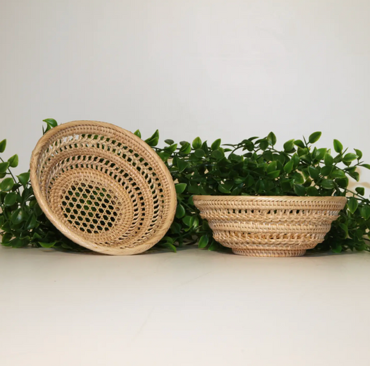 Petite round rattan mesh caning tray dish